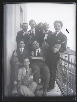 tab1
