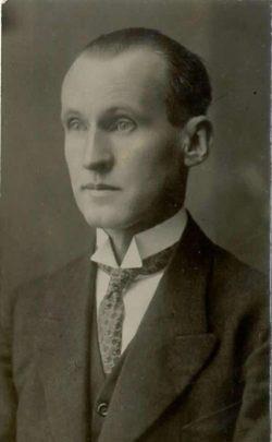 tab1